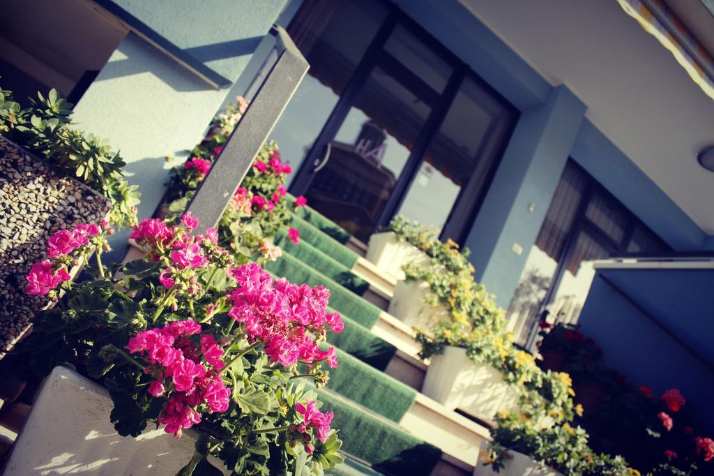 Hotel Amoha Rimini Eksteriør billede